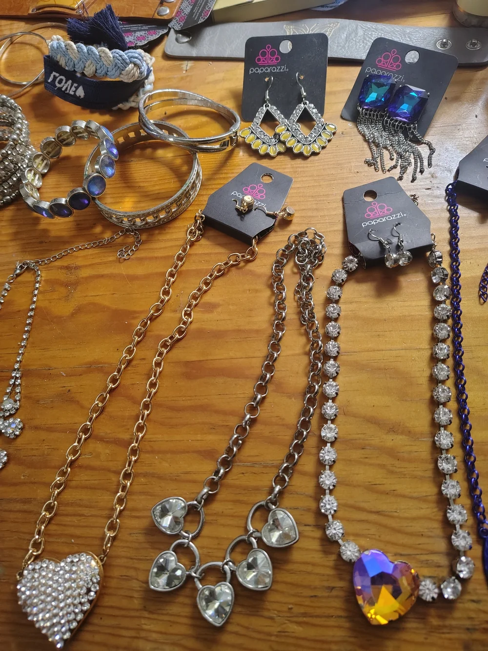 31 Mixed Pieces of New Paparazzi Jewelry